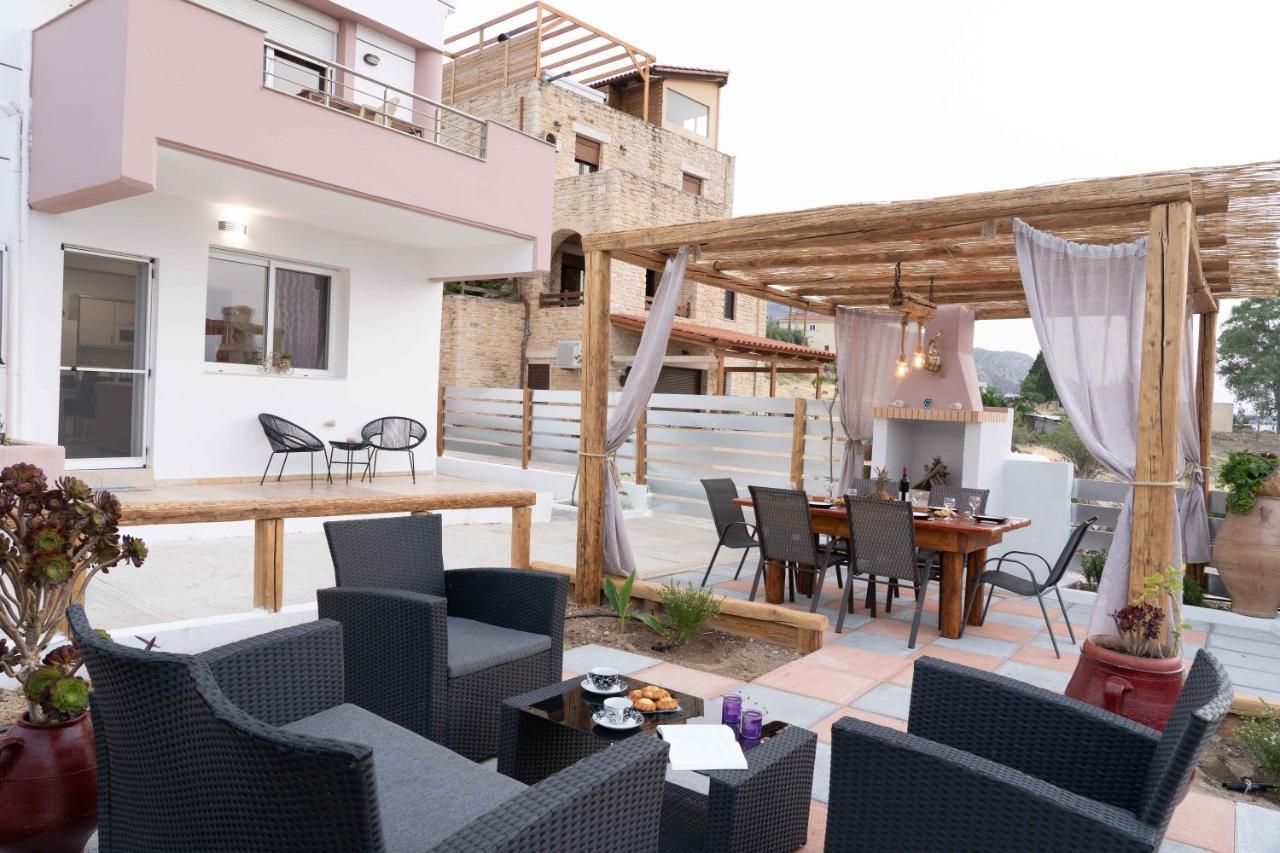 Haritos Holidays Home Pombia Kültér fotó
