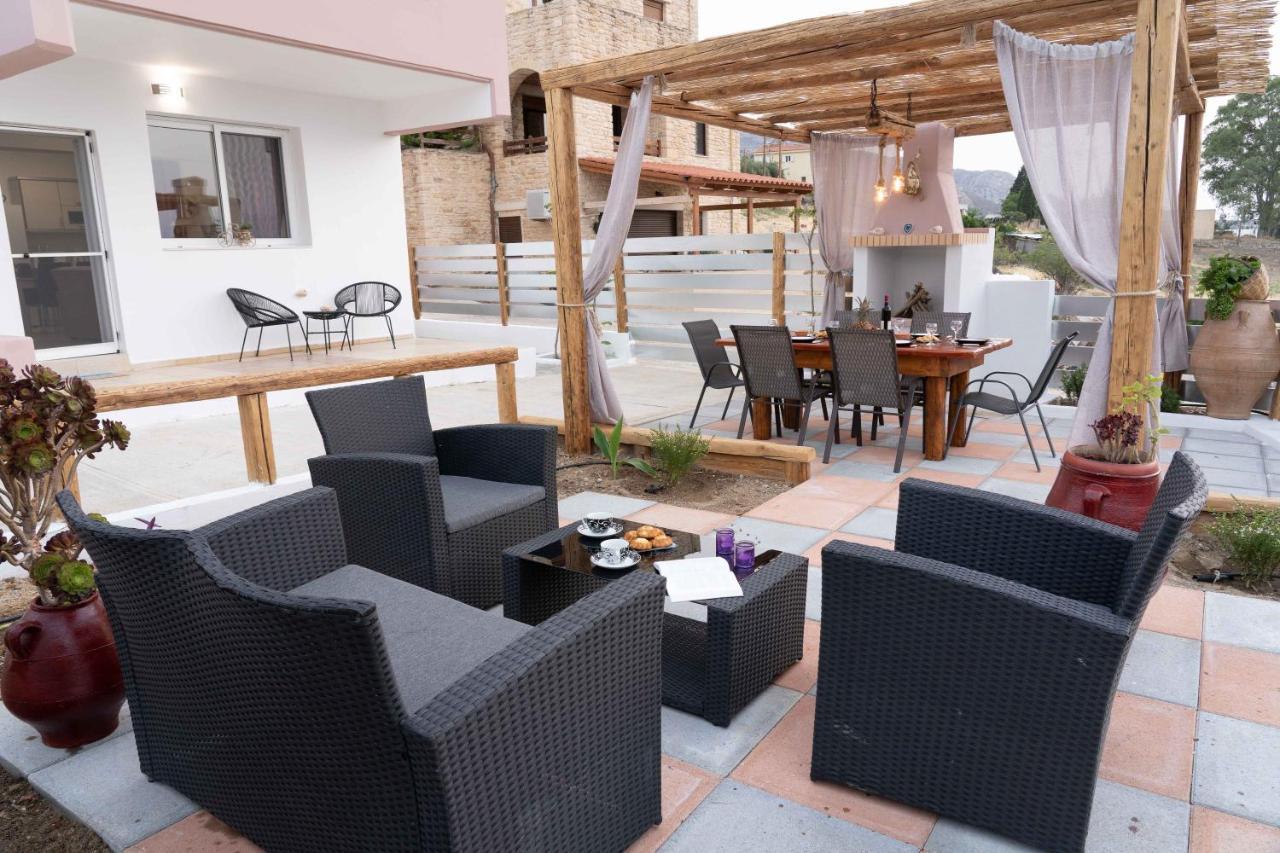 Haritos Holidays Home Pombia Kültér fotó